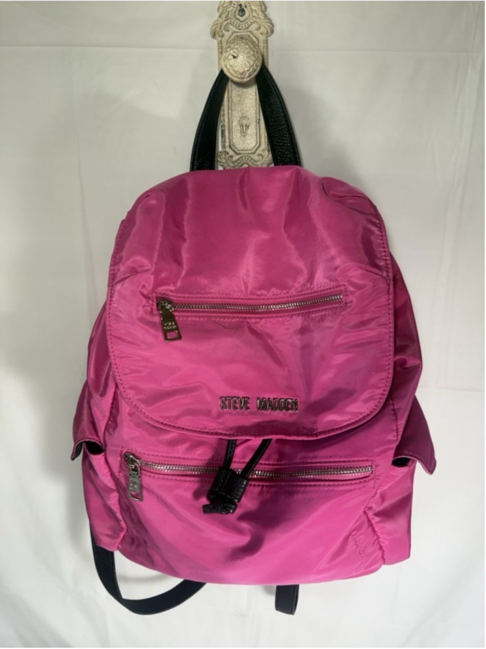 STEVE Madden Backpack HOT Pink WITH WRISTLET POUCH - Picture 12 of 16